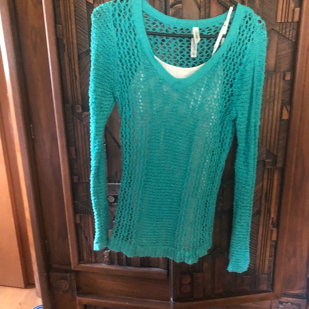 LN Aeropostale Sweater and Cami Combo